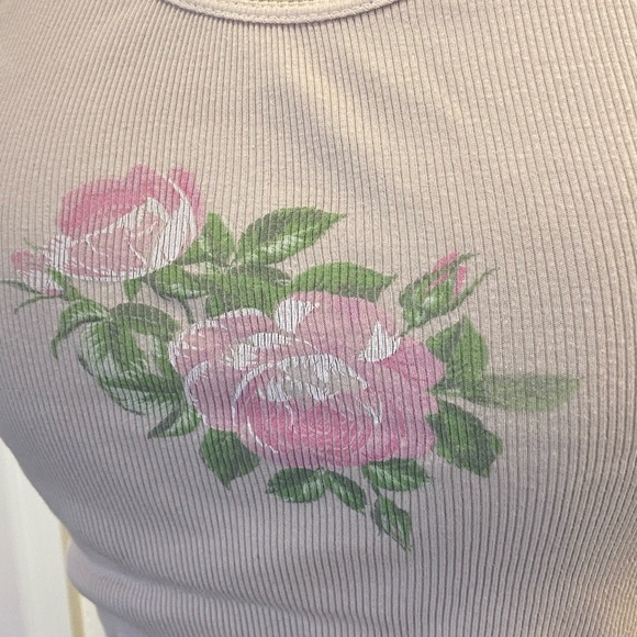 Graphic pink UO tank - Picture 4 of 4